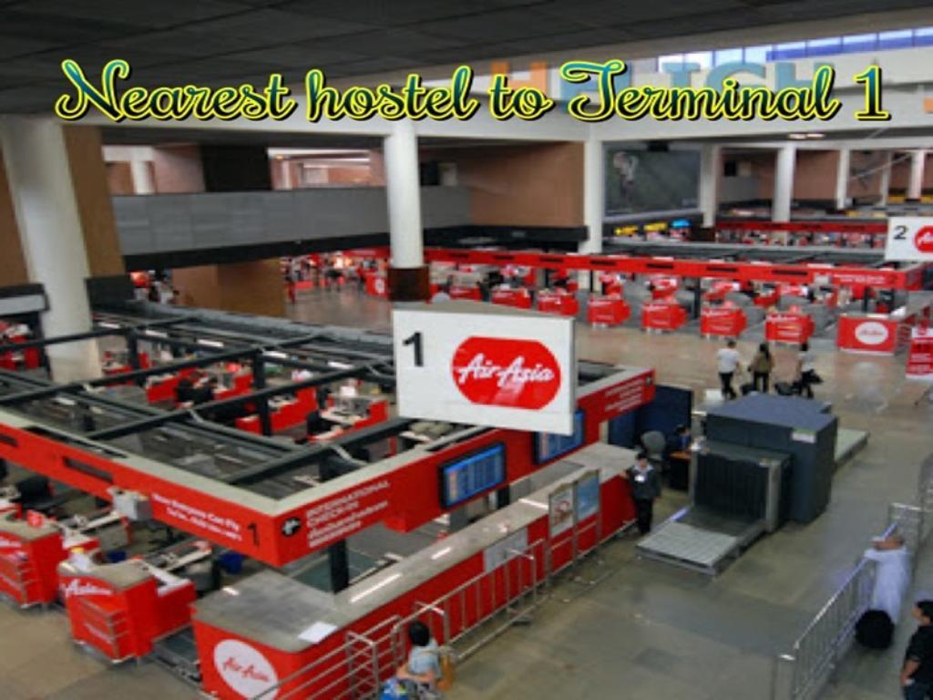 פאק קרט Donmueang Airport Walkable Hostel מראה חיצוני תמונה